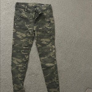 American Eagle Outfitters Camo Skinny Jeans